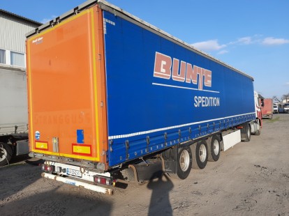 Полуприцеп штора Krone 521680 Полуприцеп штора Krone 521680